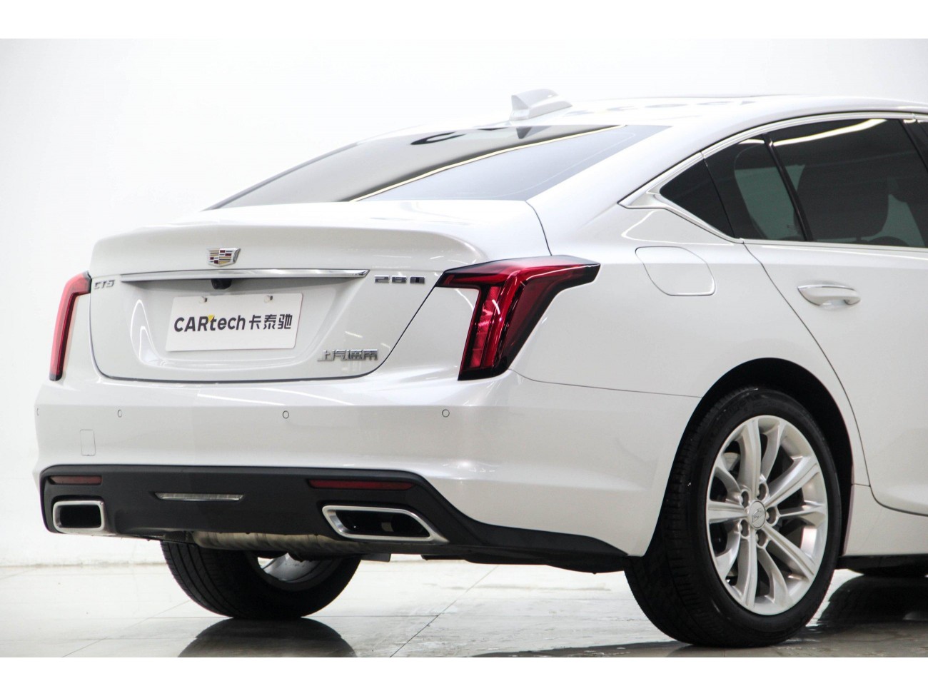 Cadillac CT5 2024