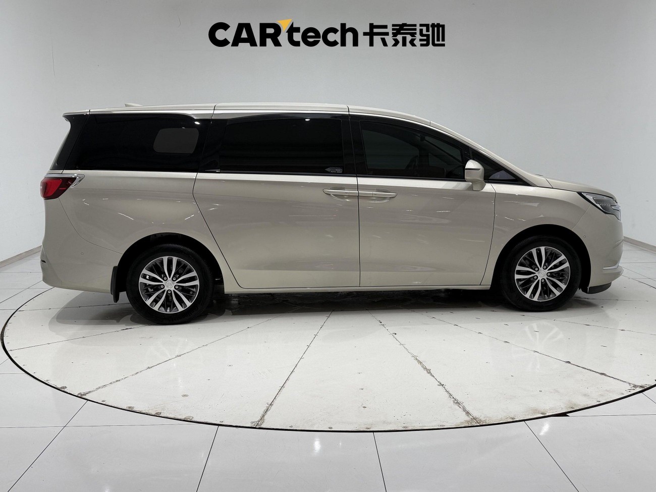 Buick GL8 2021