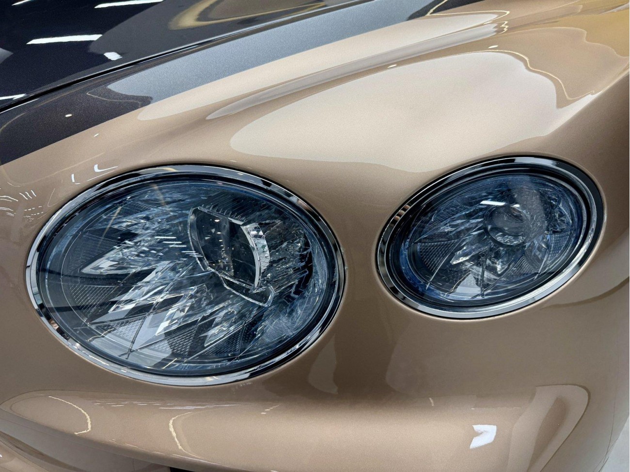 Bentley Bentayga 2023
