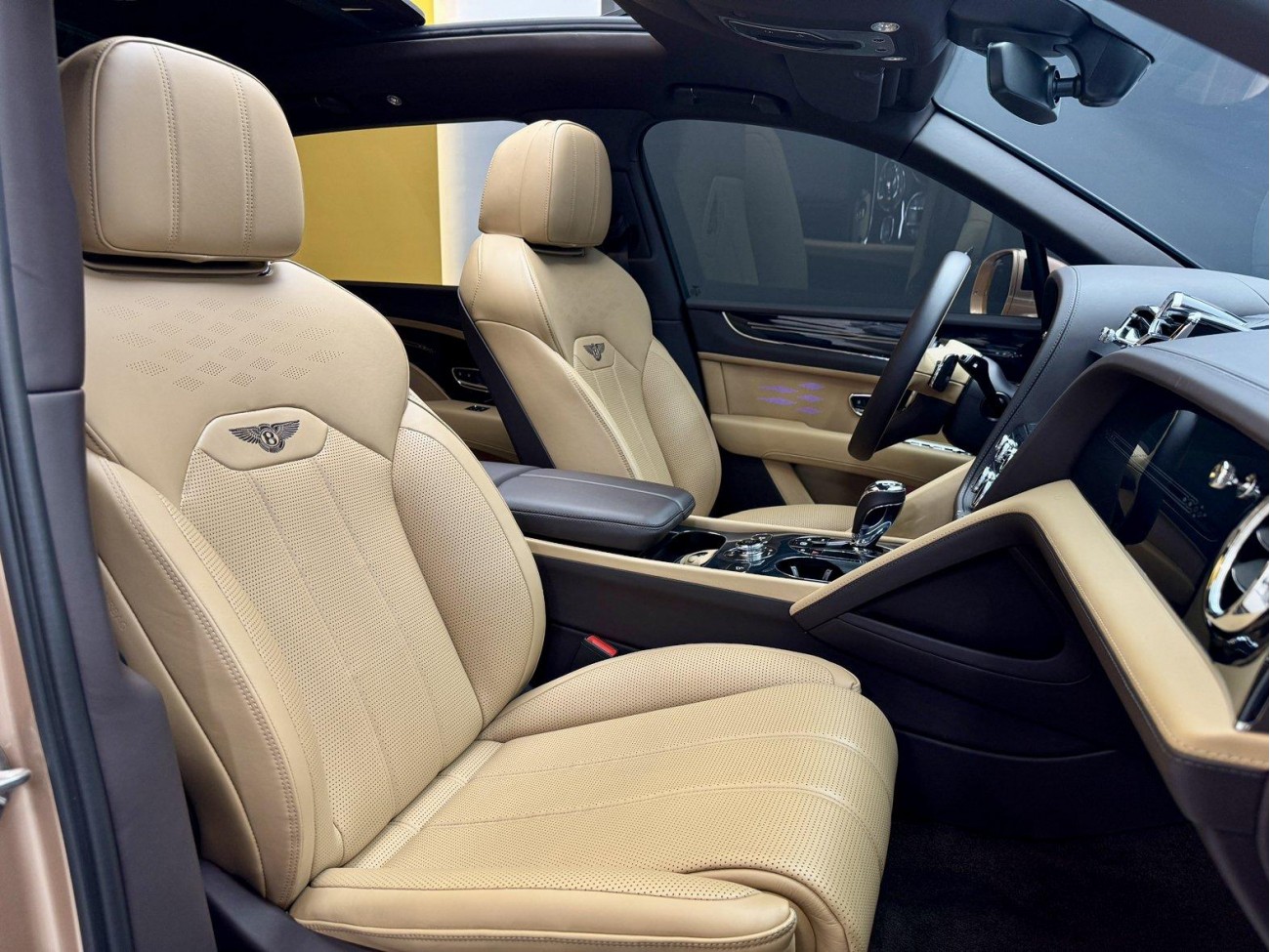 Bentley Bentayga 2023