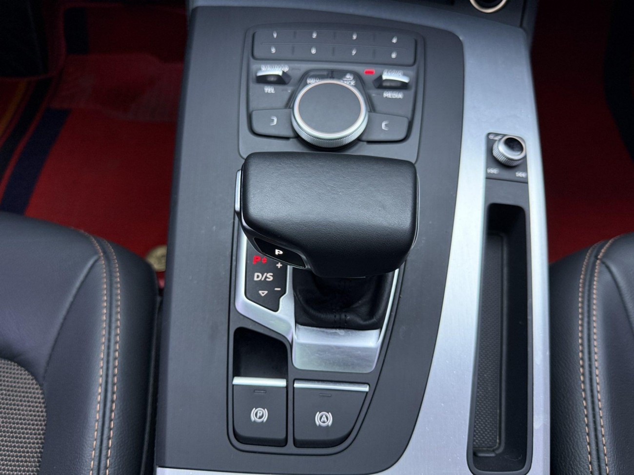 Audi Q5L 40 TFSI 2020