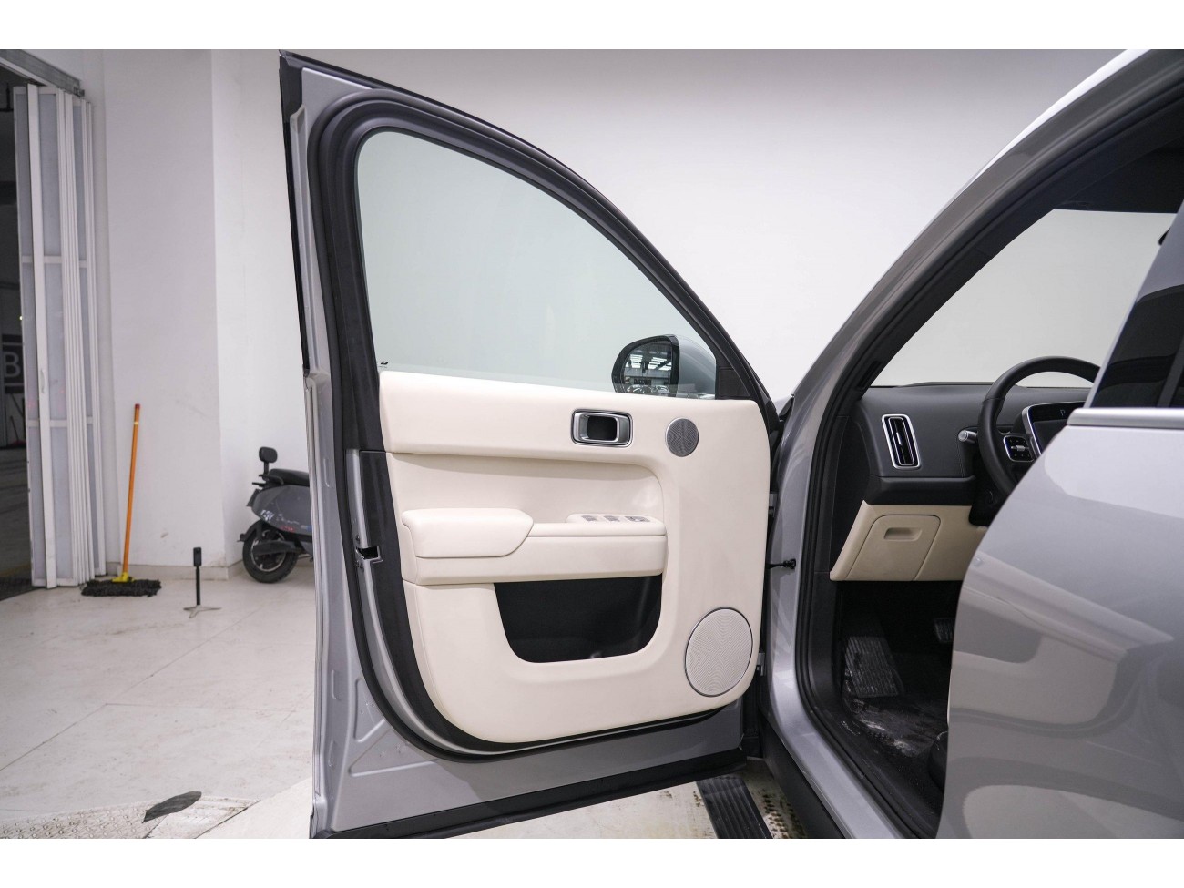 Li Auto L9 2023