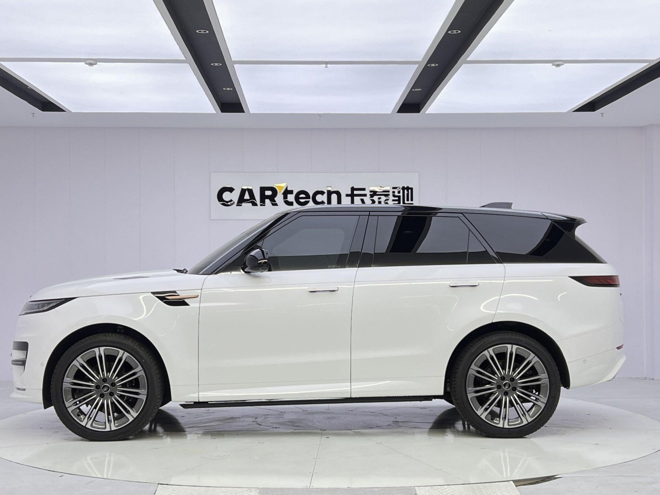 Land Rover Range Rover Sport 2025
