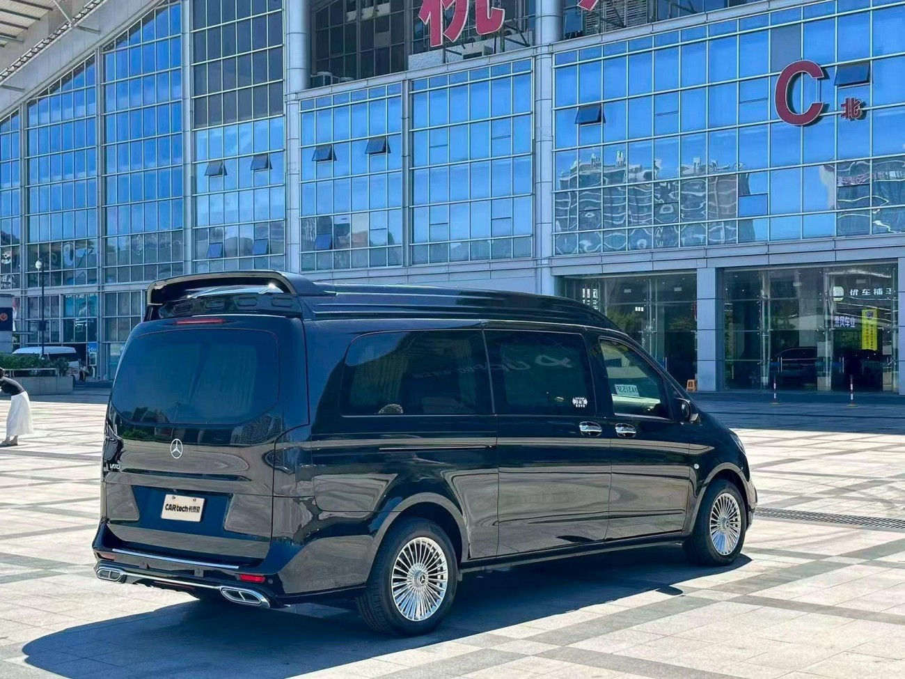 Mercedes-Benz Vito 2023