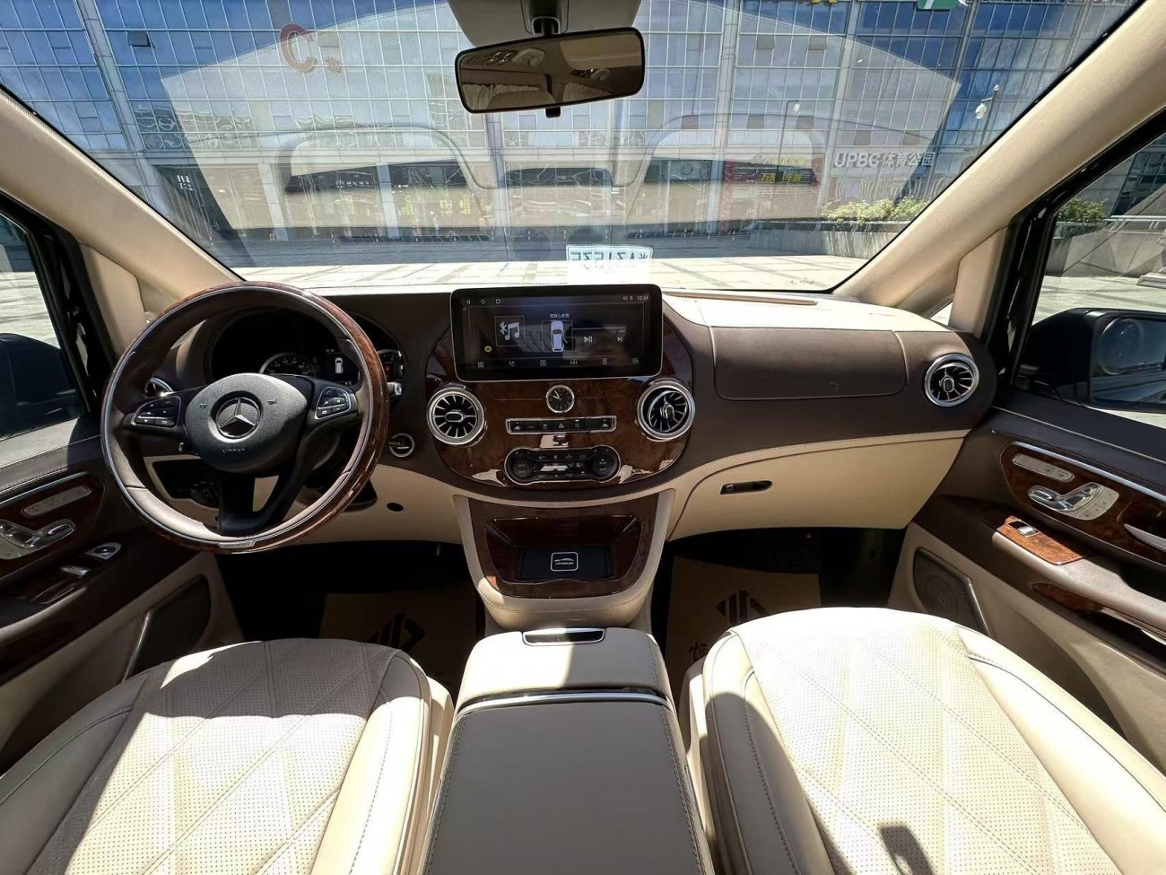 Mercedes-Benz Vito 2023