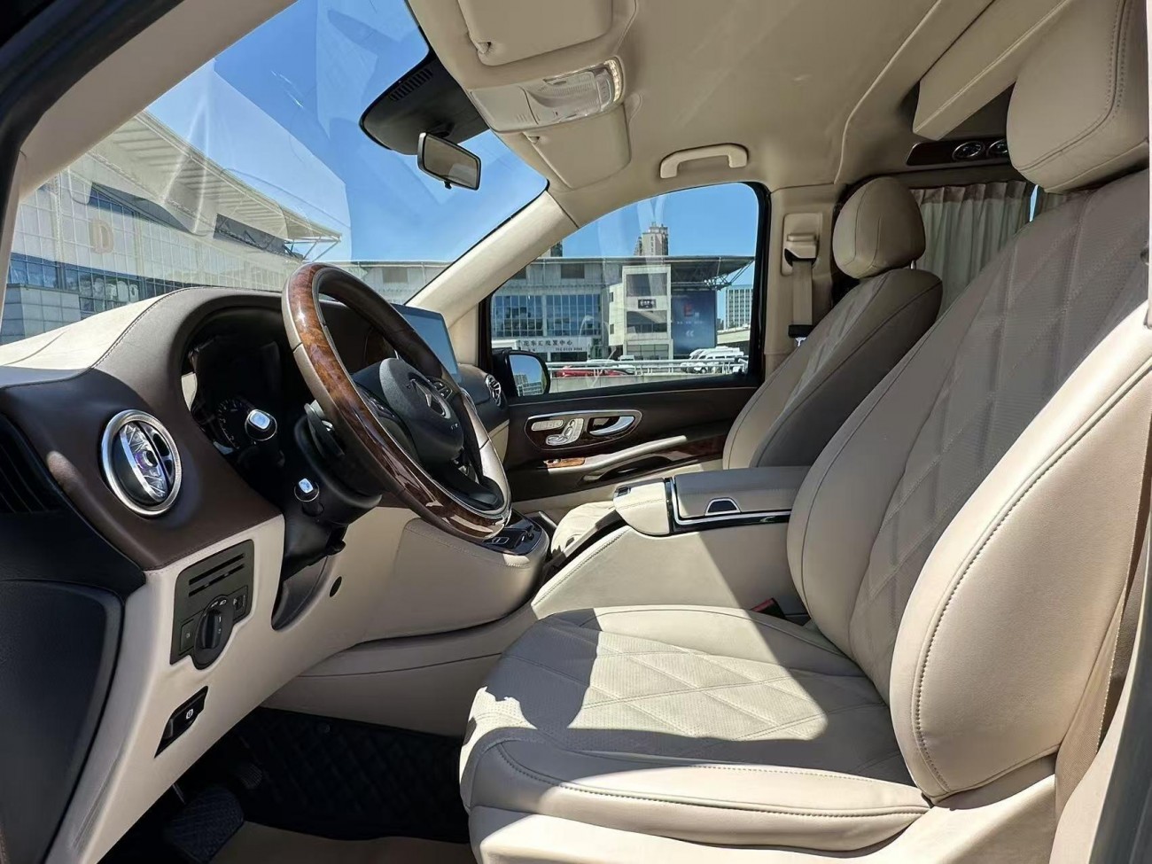 Mercedes-Benz Vito 2023