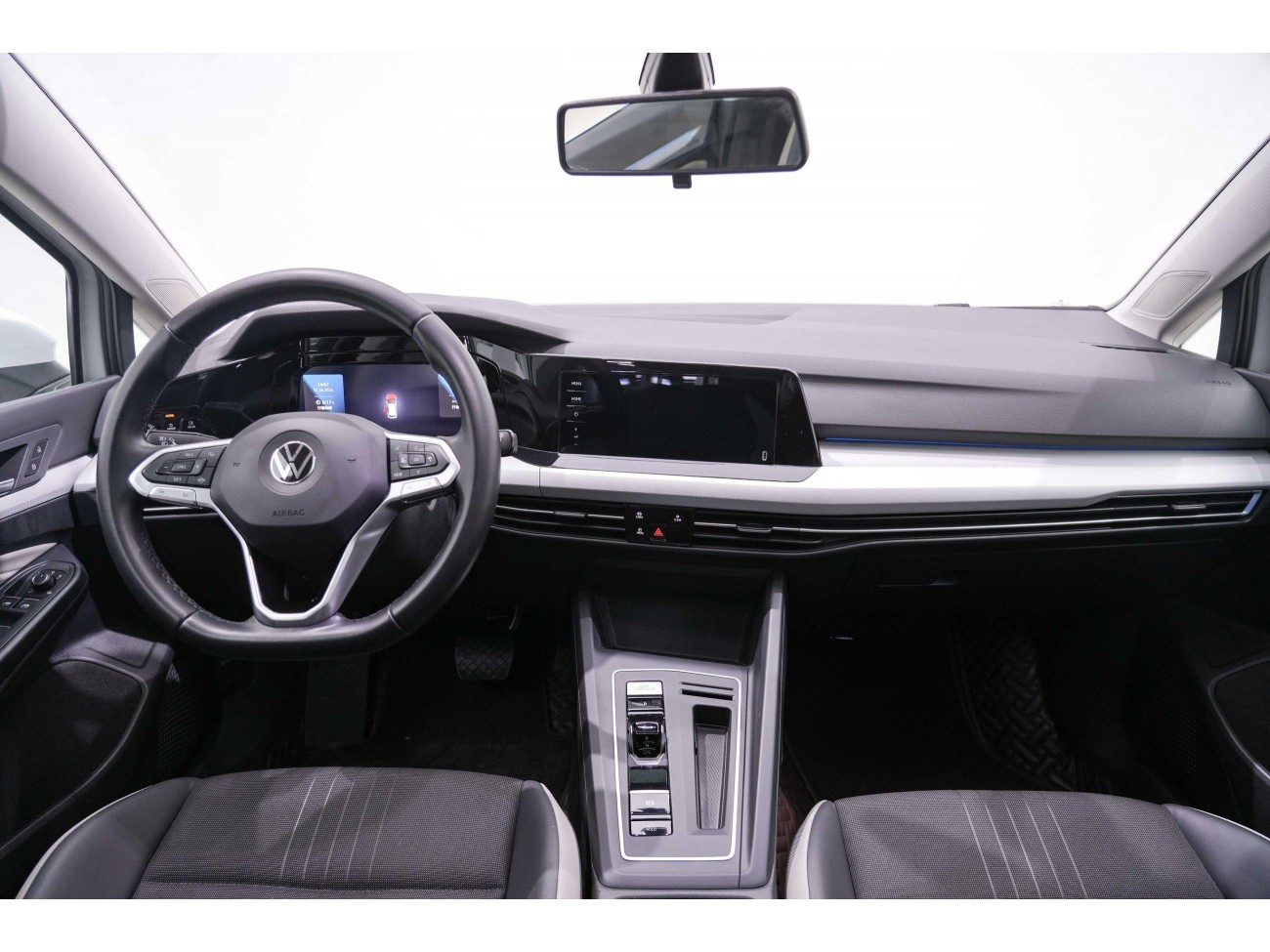 Volkswagen Golf 2021