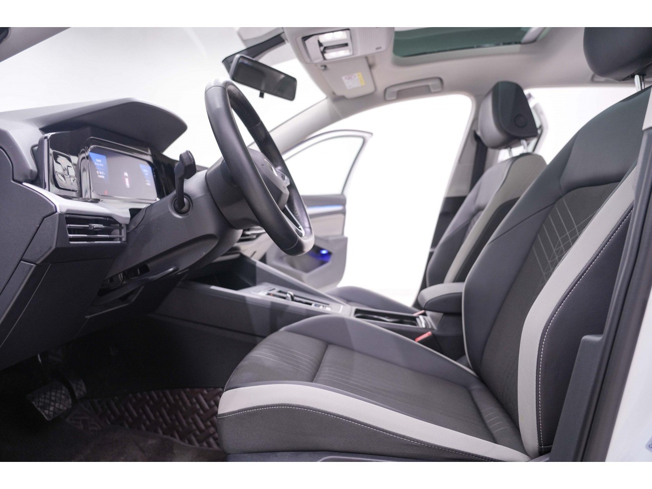 Volkswagen Golf 2021