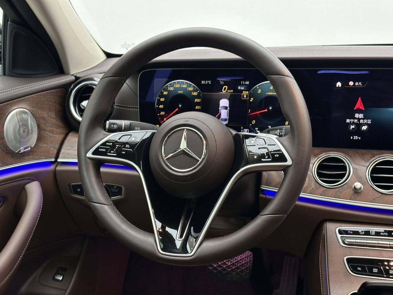 Mercedes-Benz E 300 L 2023
