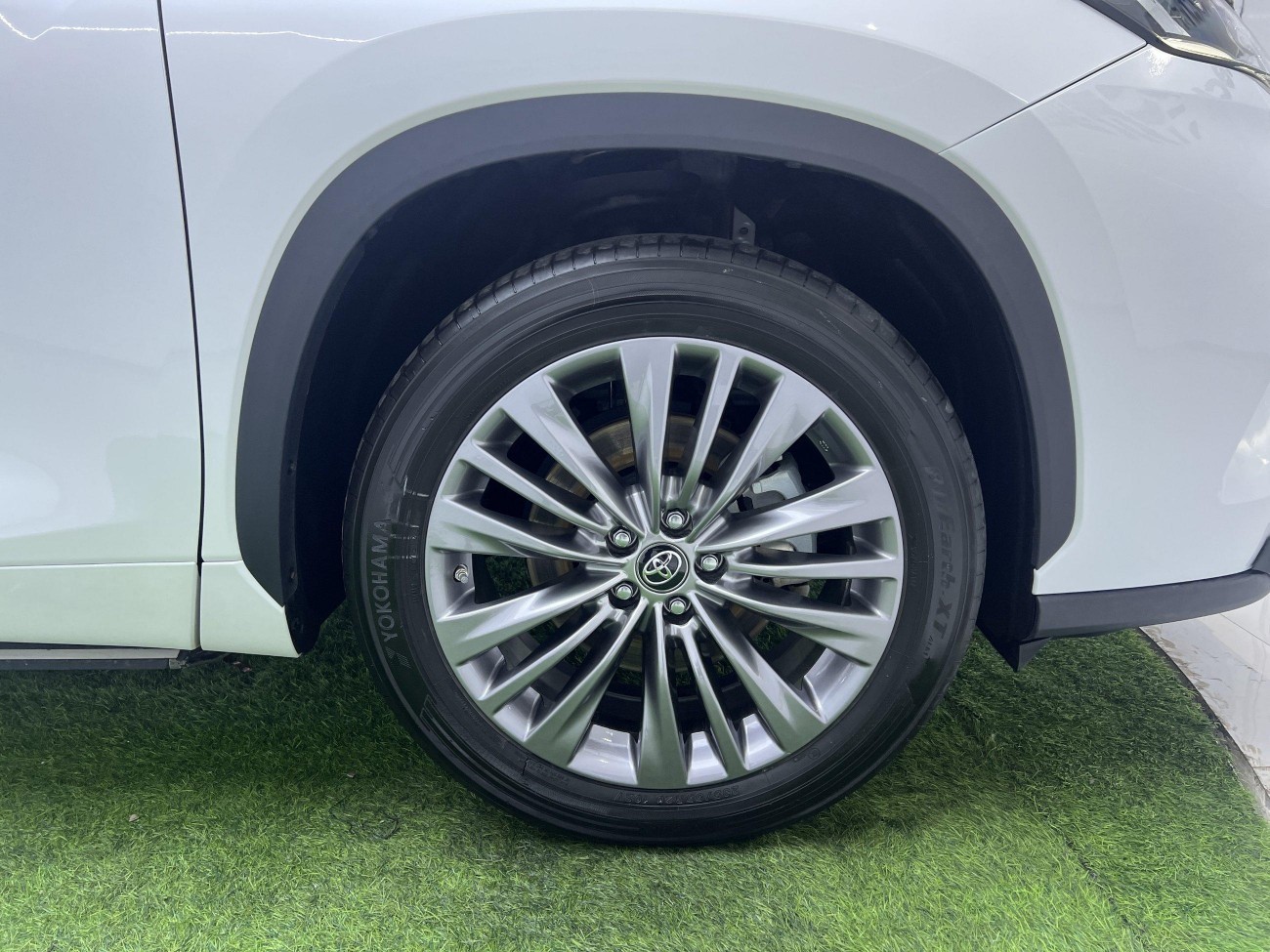 Toyota Highlander 2023