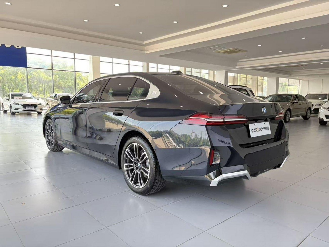 BMW 530Li 2025