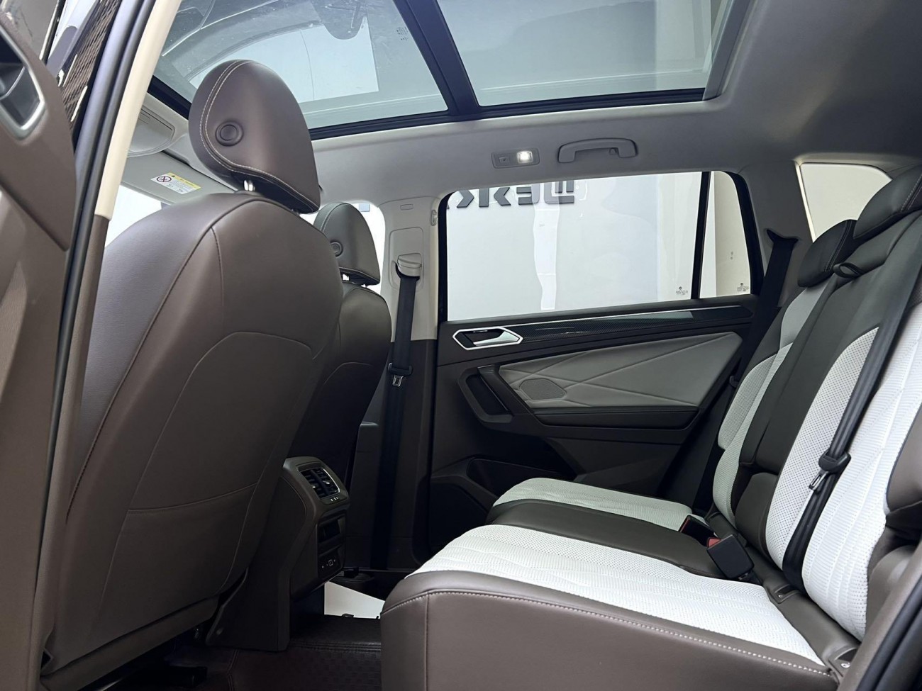 Volkswagen Tiguan L 2022