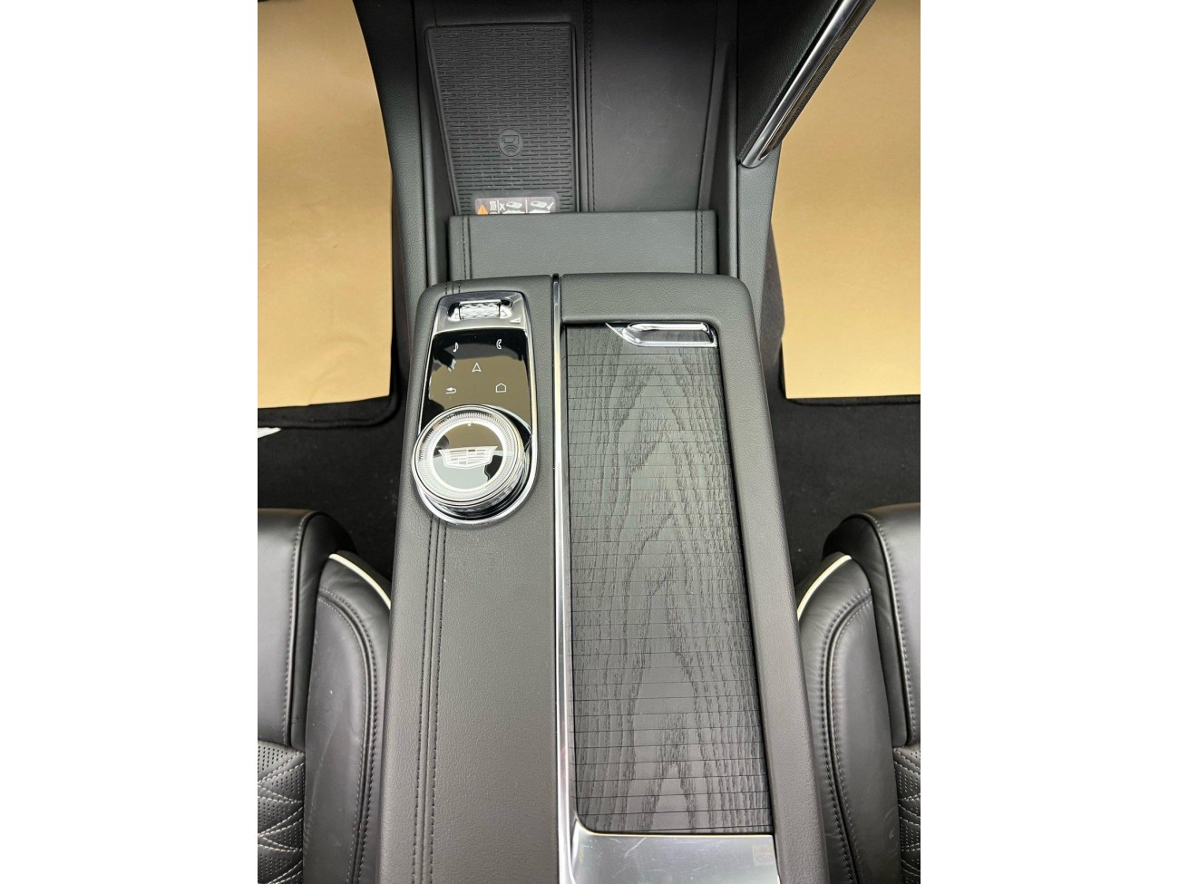 Cadillac CT6 2025