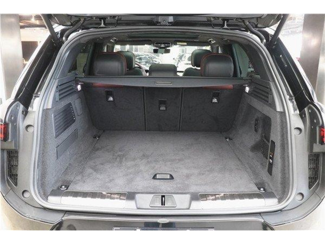 Land Rover Range Rover Sport 2024