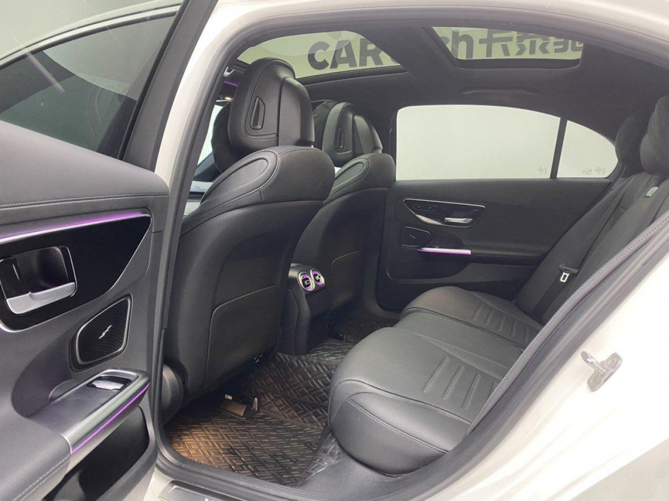 Mercedes-Benz C 260 L 2024