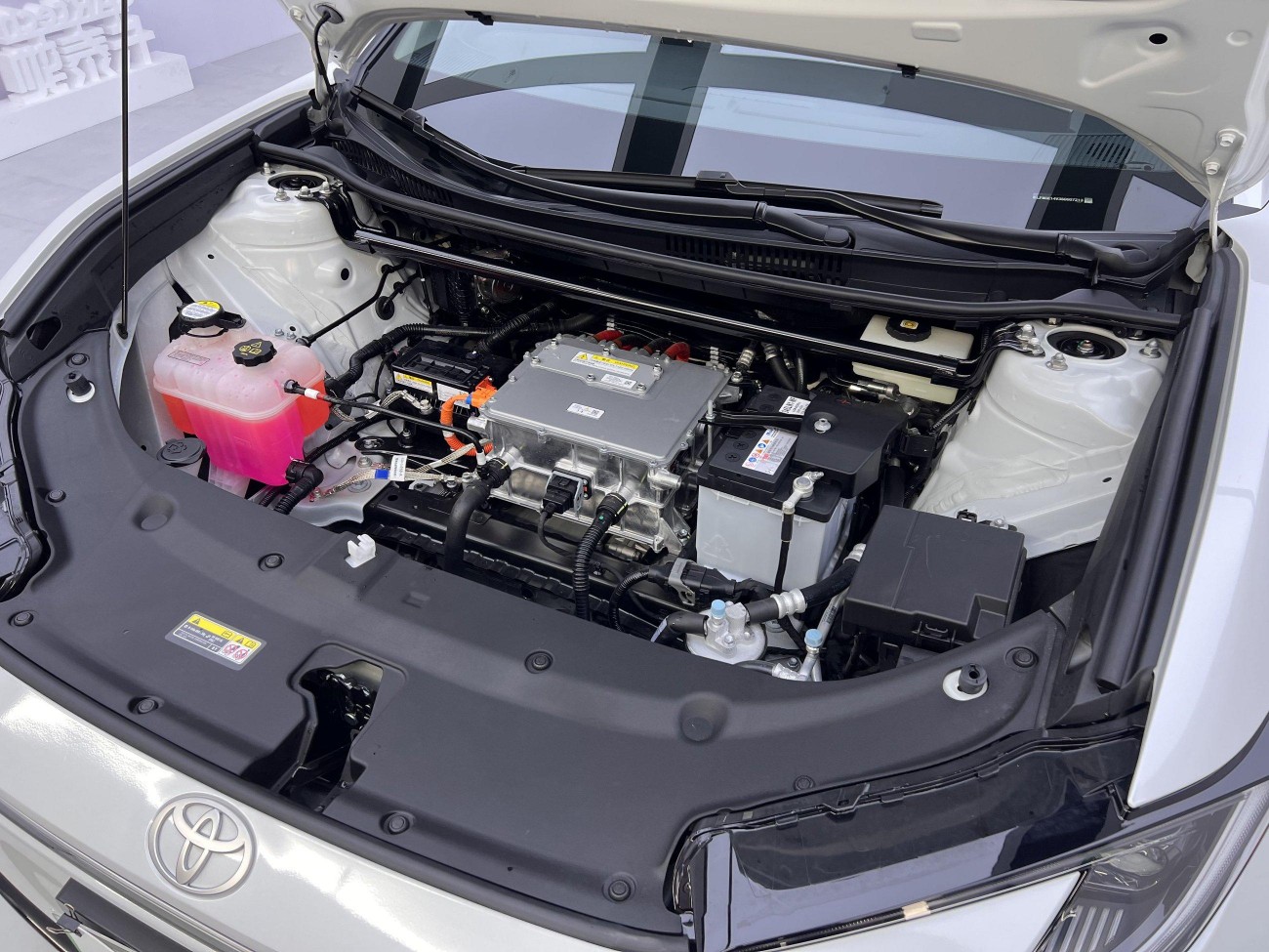 Toyota bZ5 2026