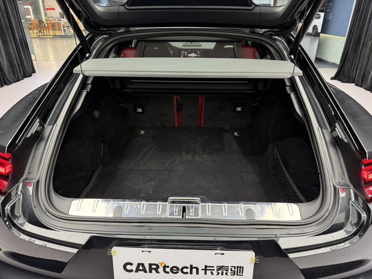 Porsche Panamera 2019