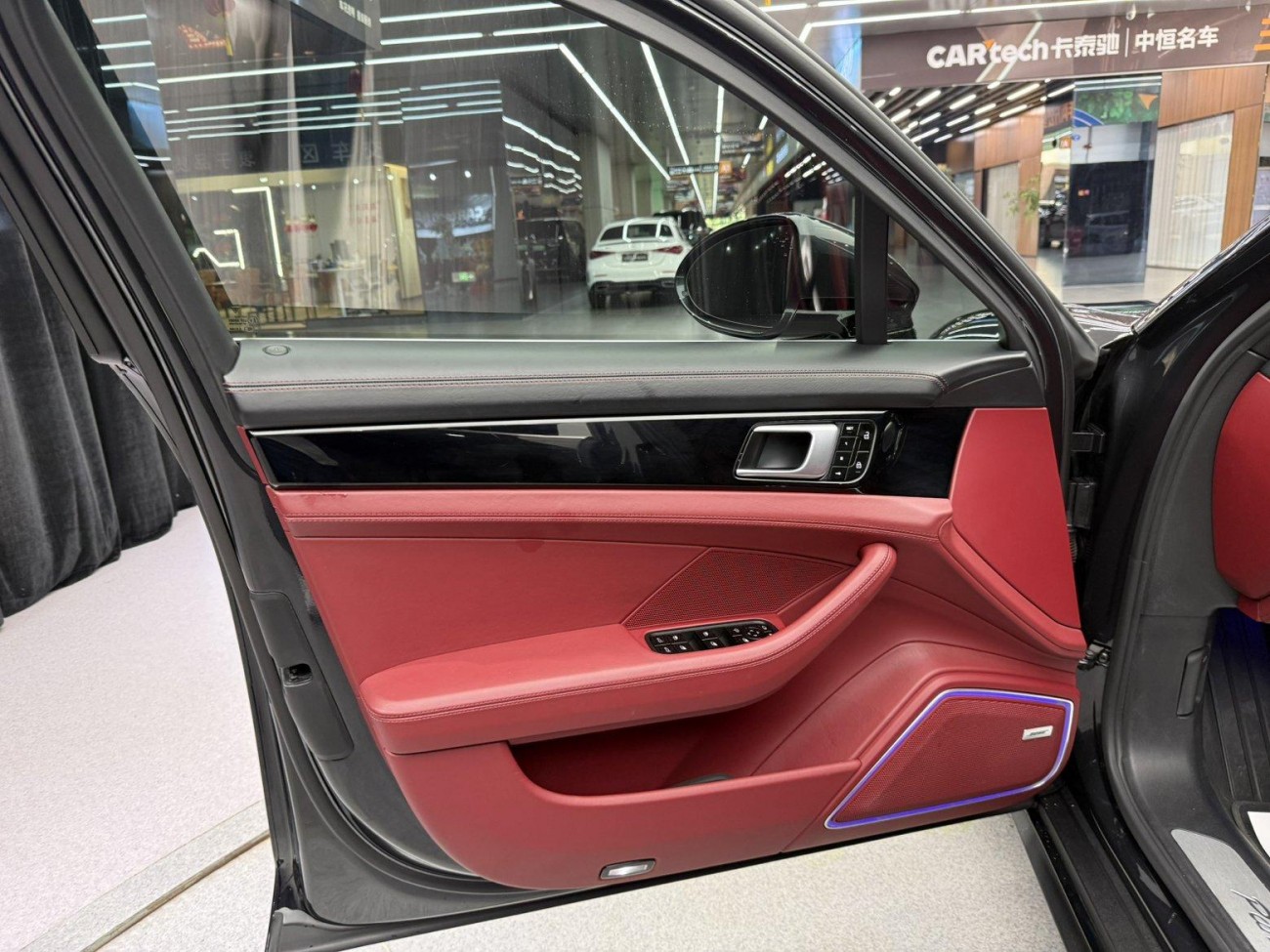 Porsche Panamera 2019