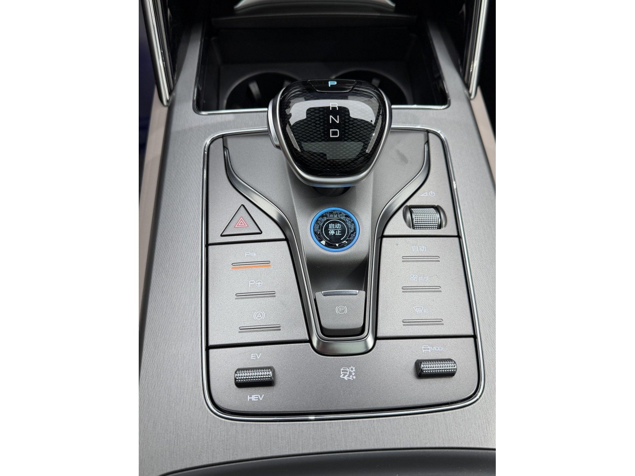 BYD Tang 2025