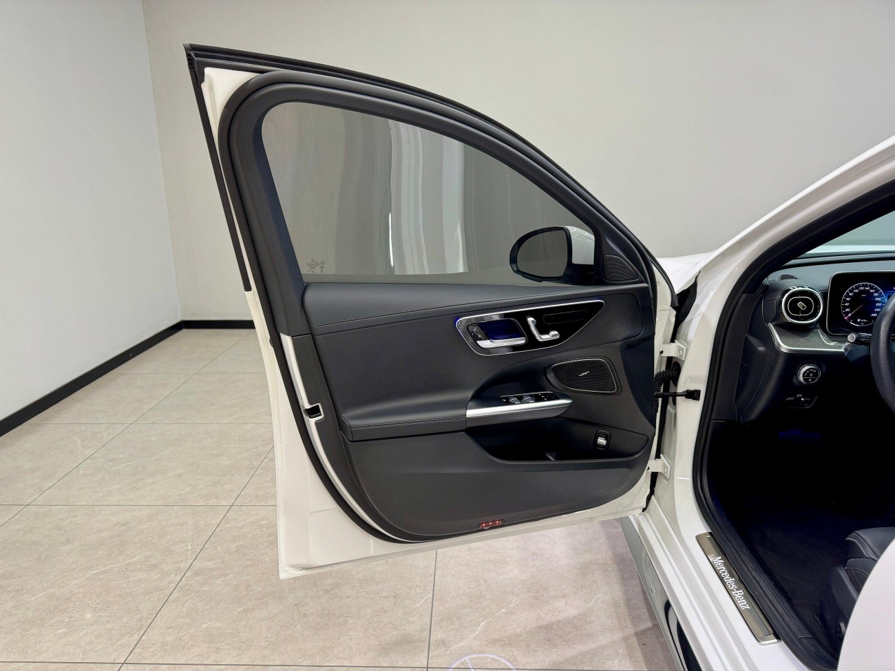 Mercedes-Benz C 260 L 2023