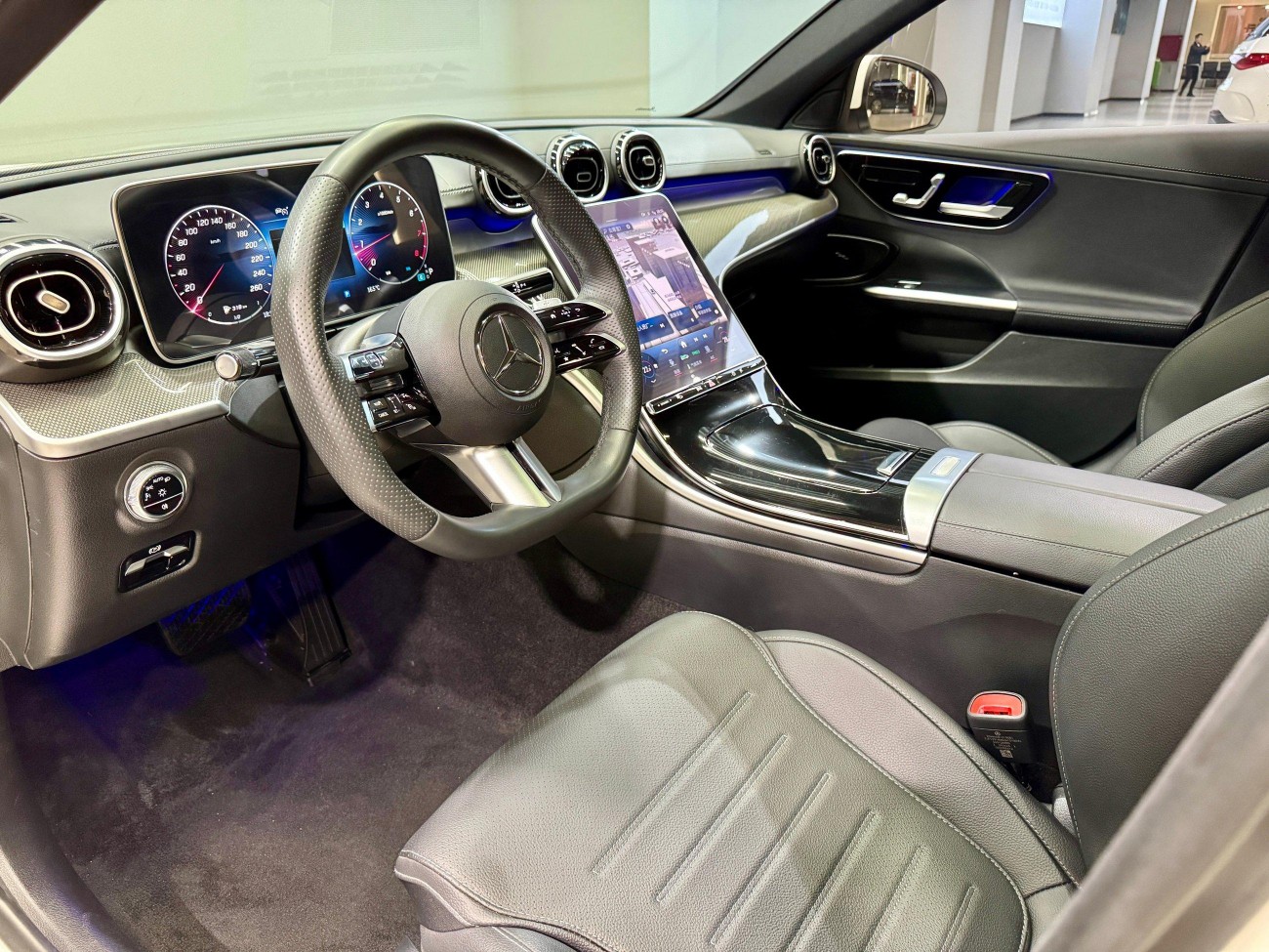 Mercedes-Benz C 260 L 2023