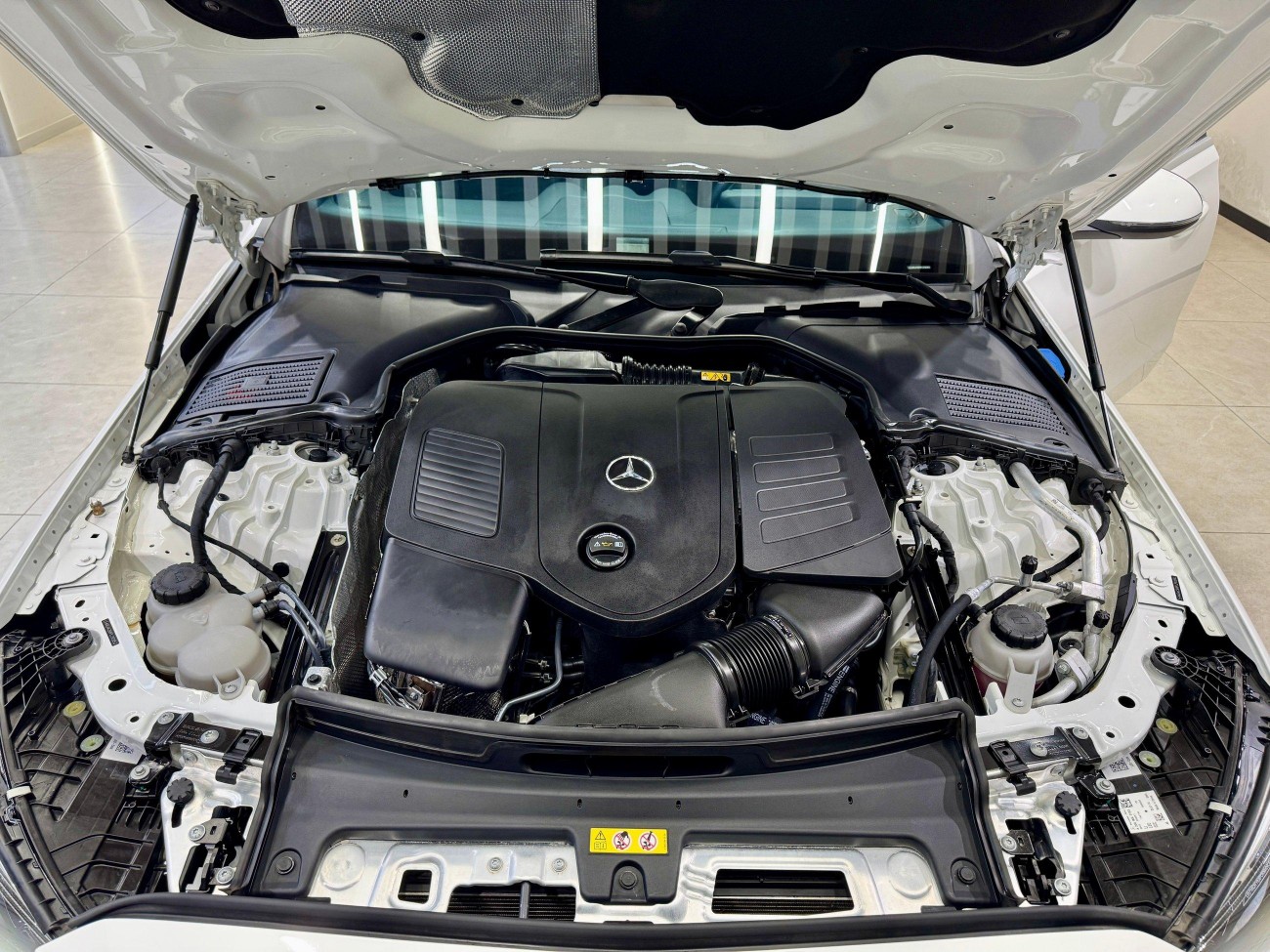 Mercedes-Benz C 260 L 2023