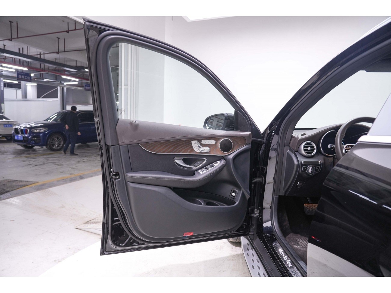 Mercedes-Benz GLC 260 L 2020