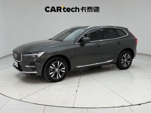 Volvo XC60 2022