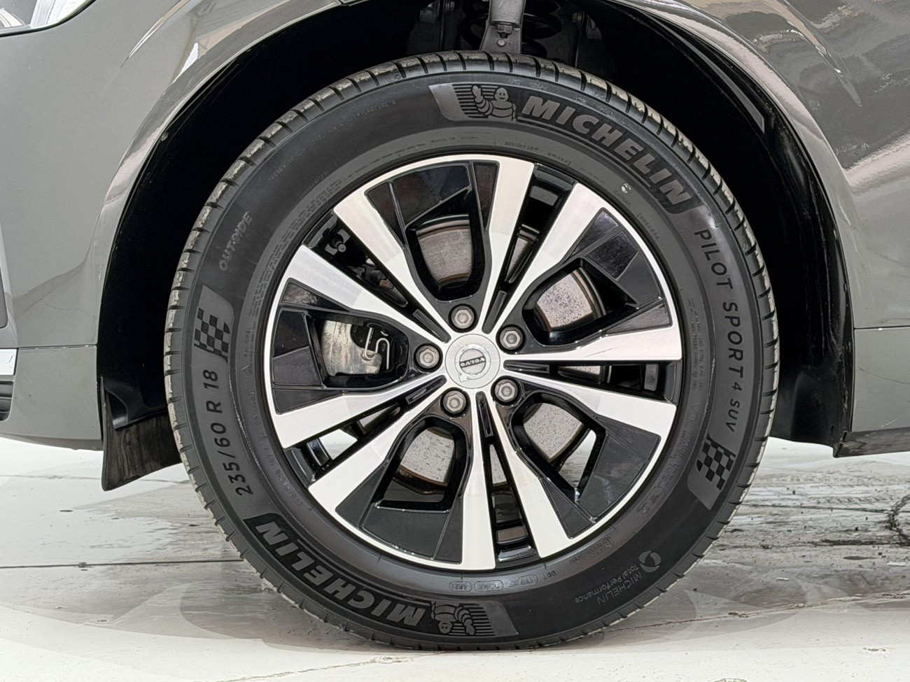 Volvo XC60 2022