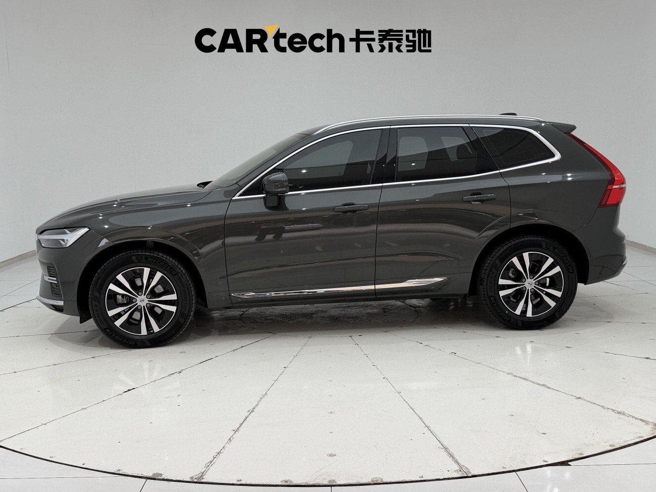 Volvo XC60 2022