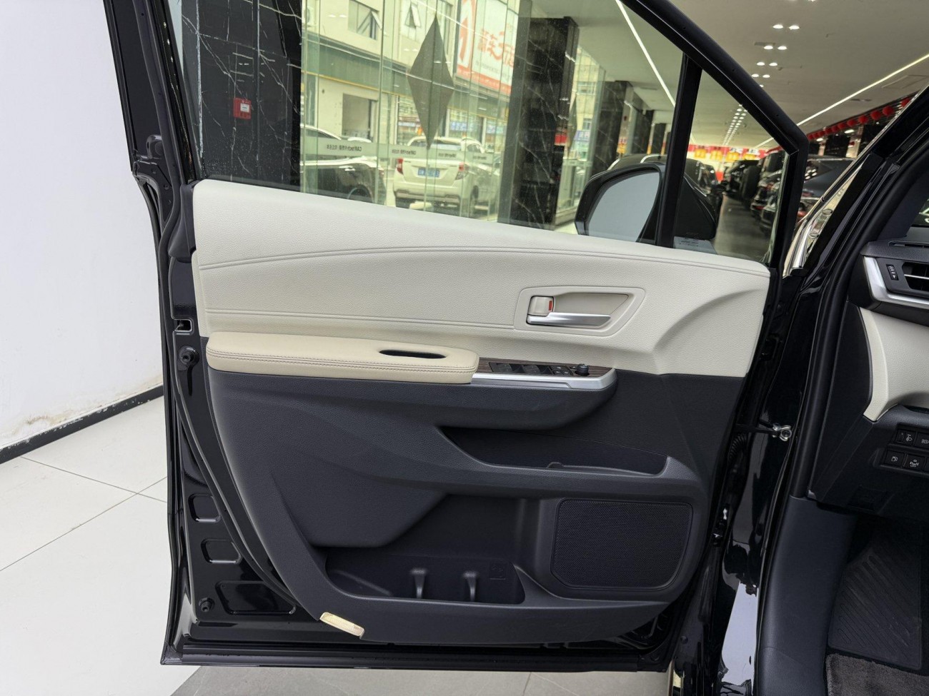 Toyota Sienna 2024