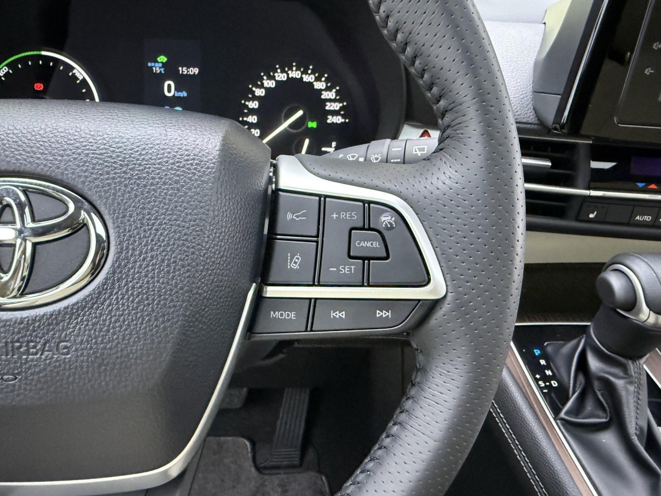 Toyota Sienna 2024