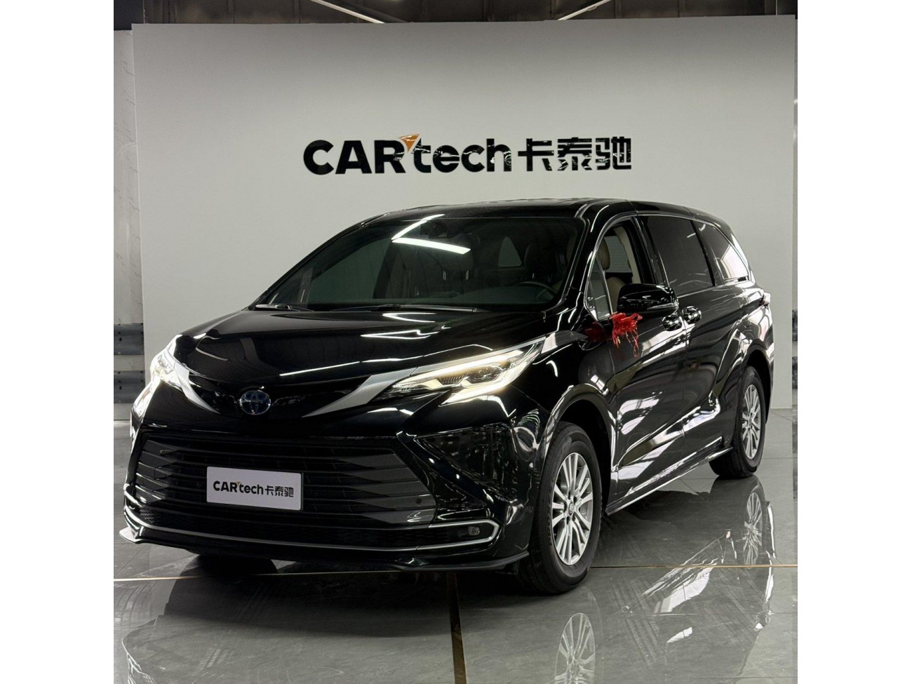 Toyota Sienna 2025