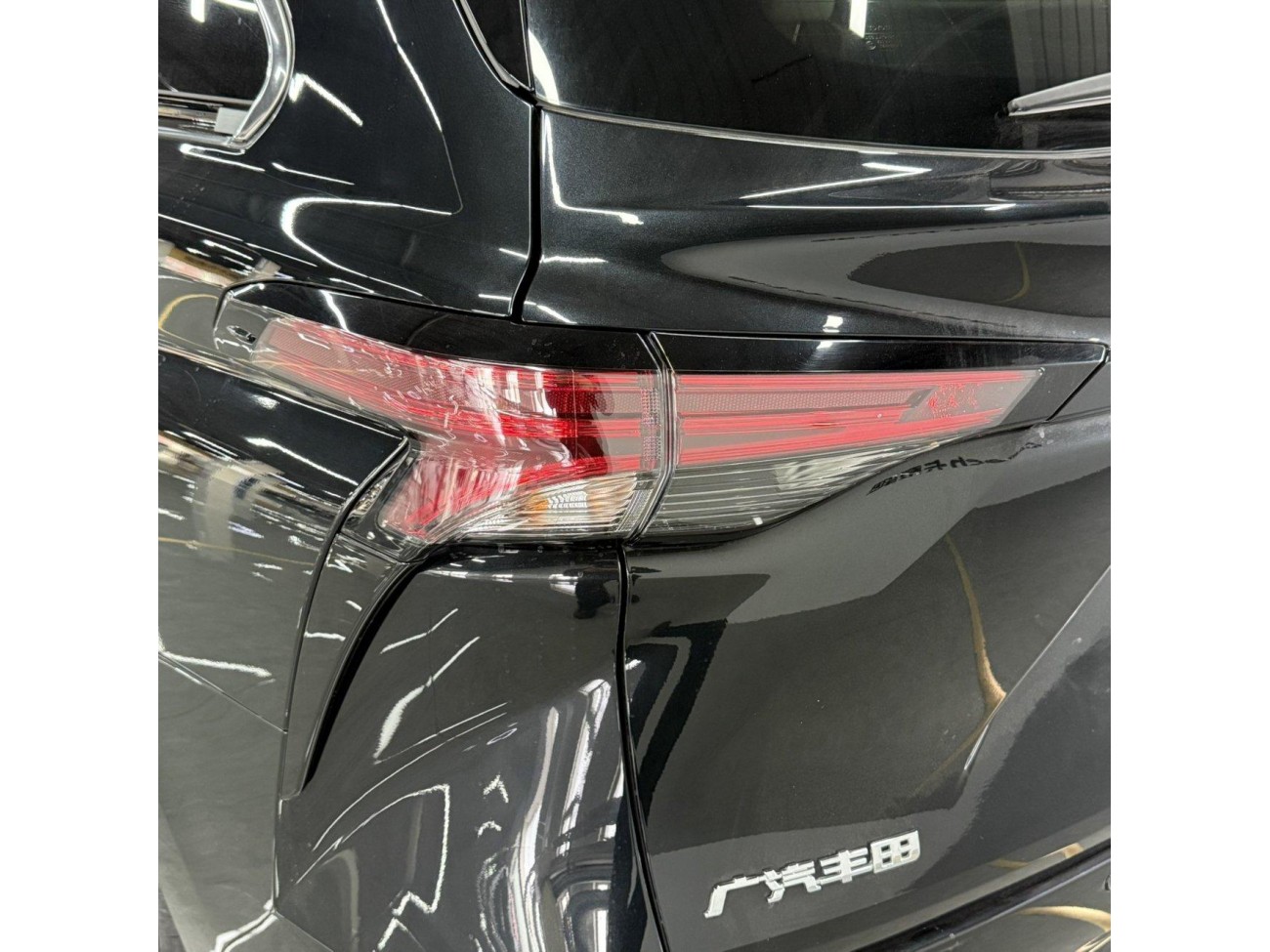 Toyota Sienna 2025