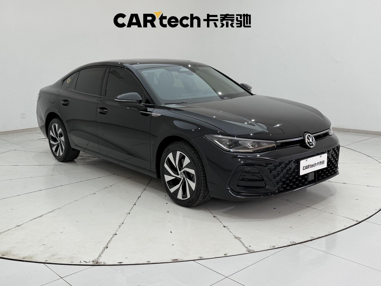Volkswagen Passat 2025