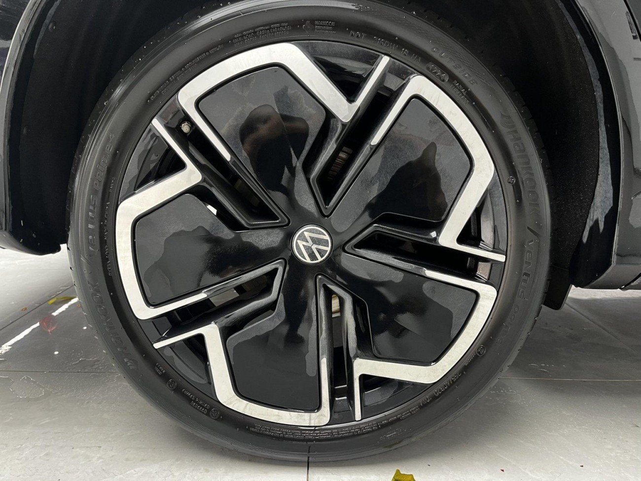 Volkswagen Tiguan L 2024