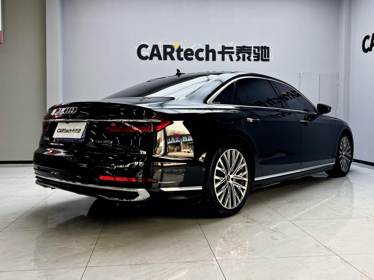 Audi A8L 50 TFSI 2023