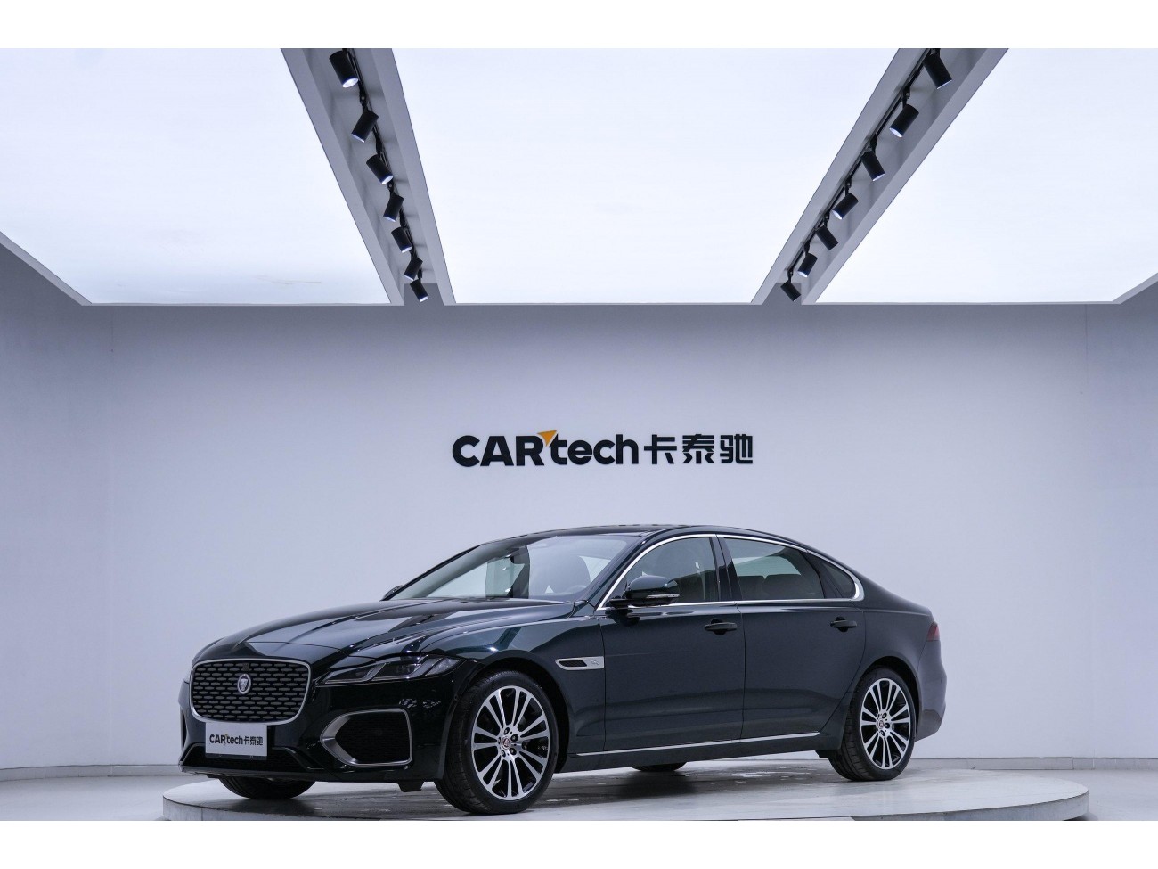 Jaguar XFL 2024