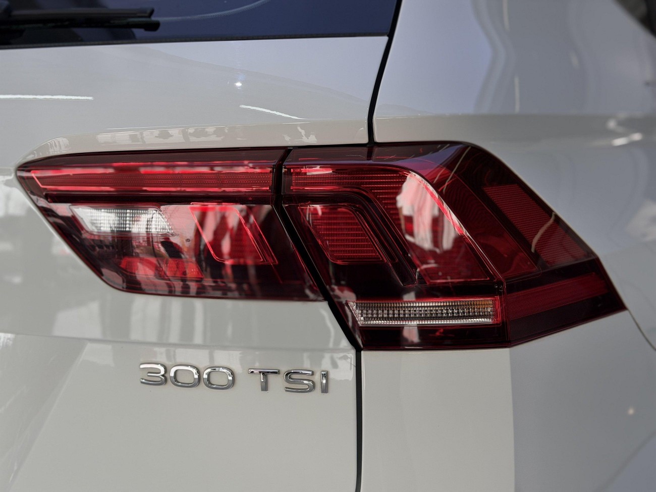 Volkswagen Tiguan L 2023