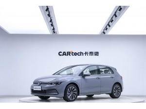 Volkswagen Golf 2025