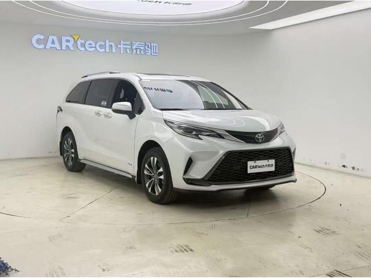 Toyota Granvia 2025