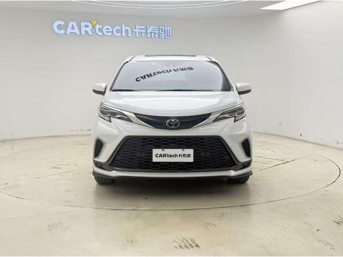 Toyota Granvia 2025