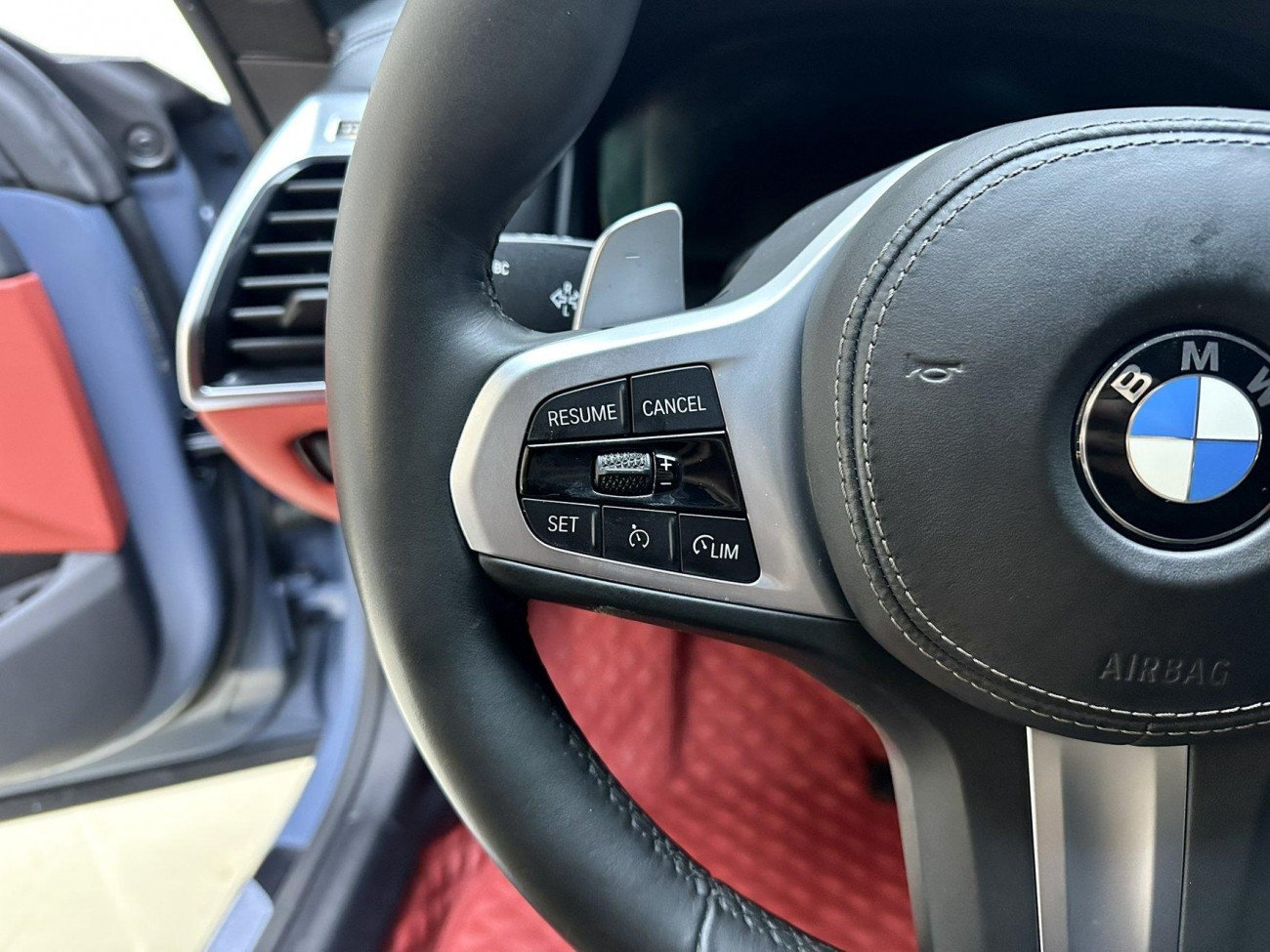 BMW 8 2020
