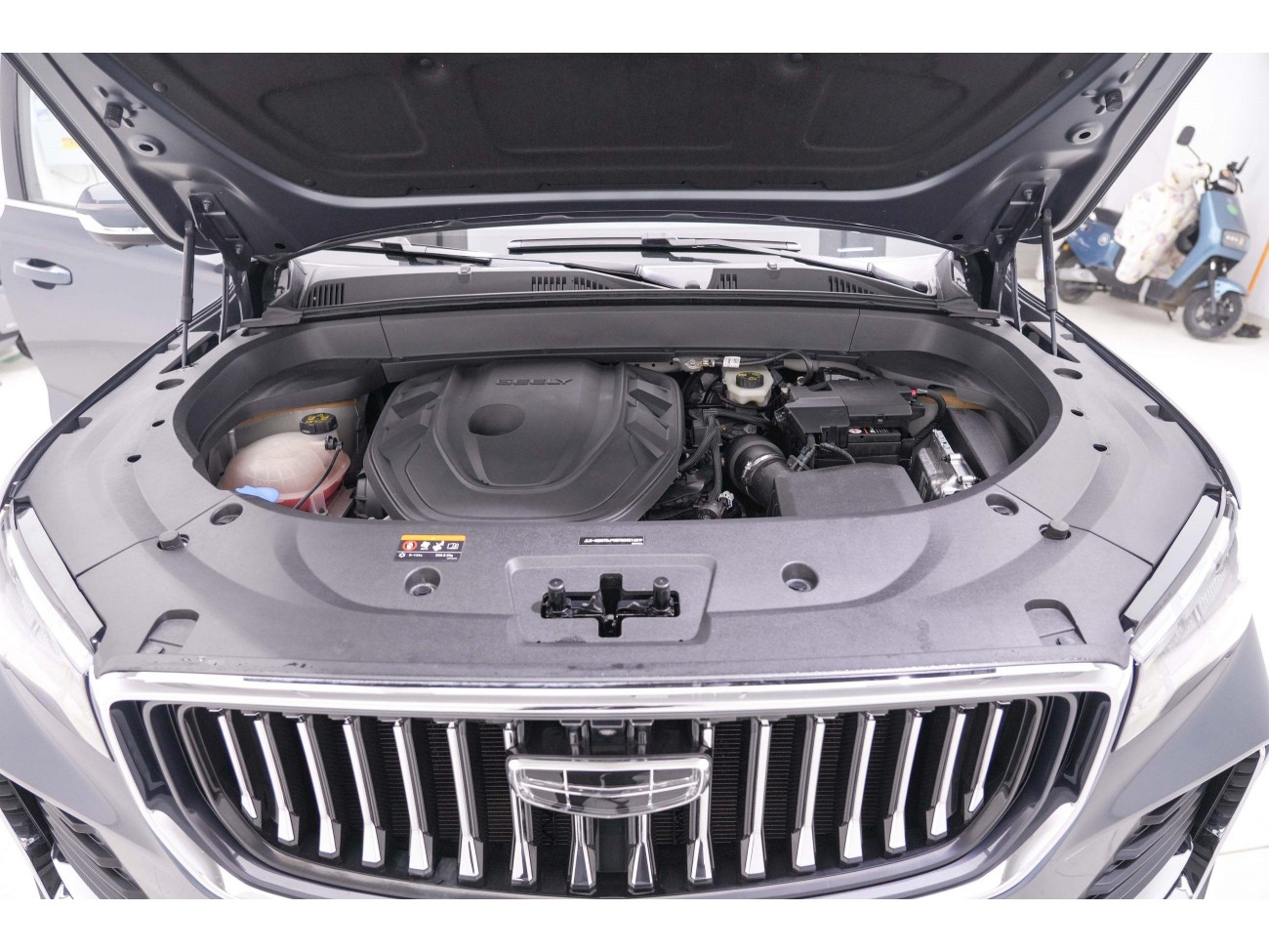 Geely Xingyue L 2023