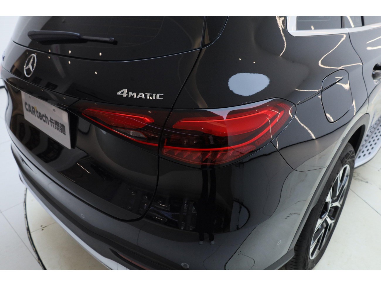 Mercedes-Benz GLC 260 L 2025