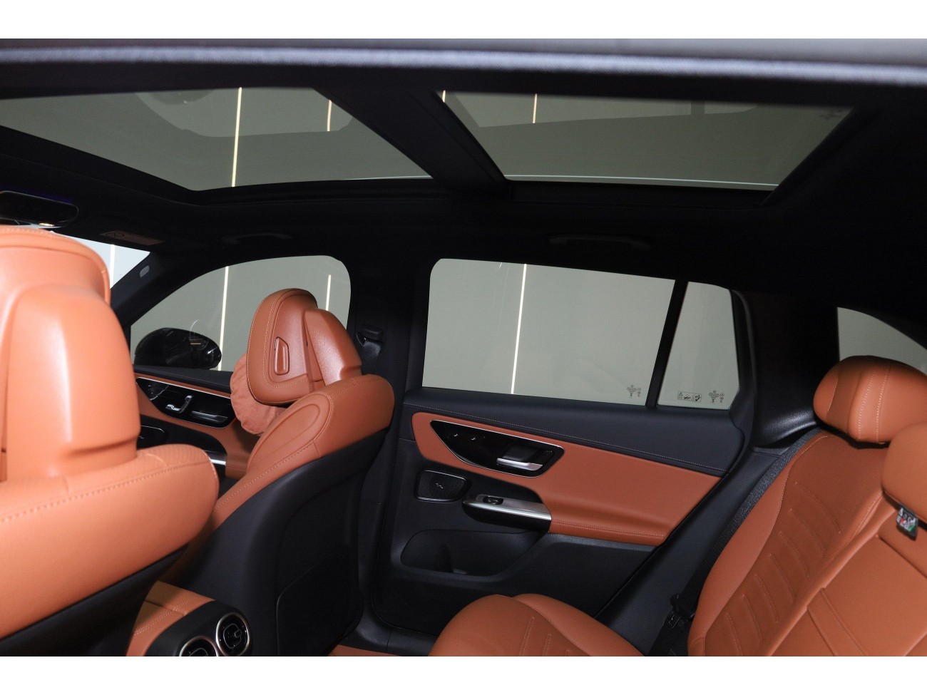 Mercedes-Benz GLC 260 L 2025