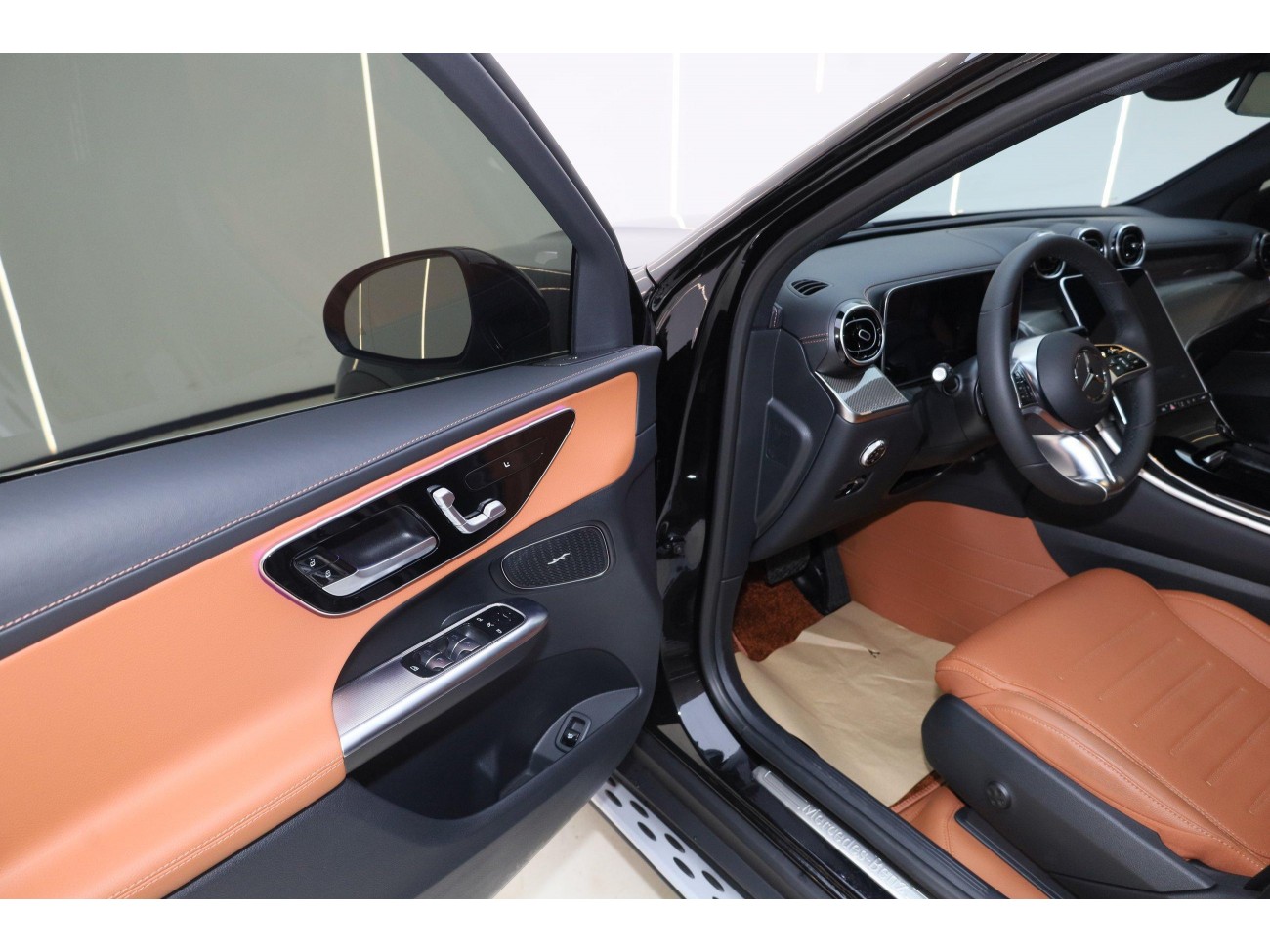 Mercedes-Benz GLC 260 L 2025