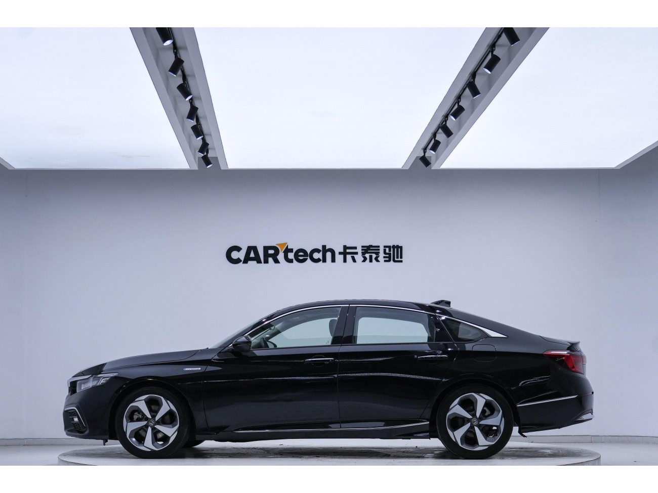 Honda Inspire 2021