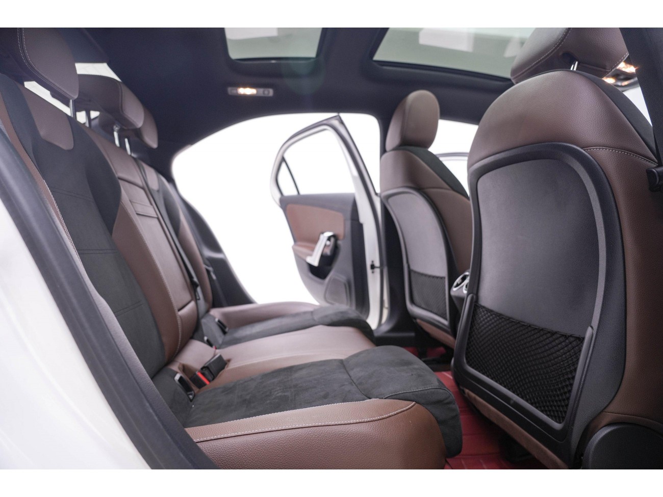 Mercedes-Benz A 200 L 2021