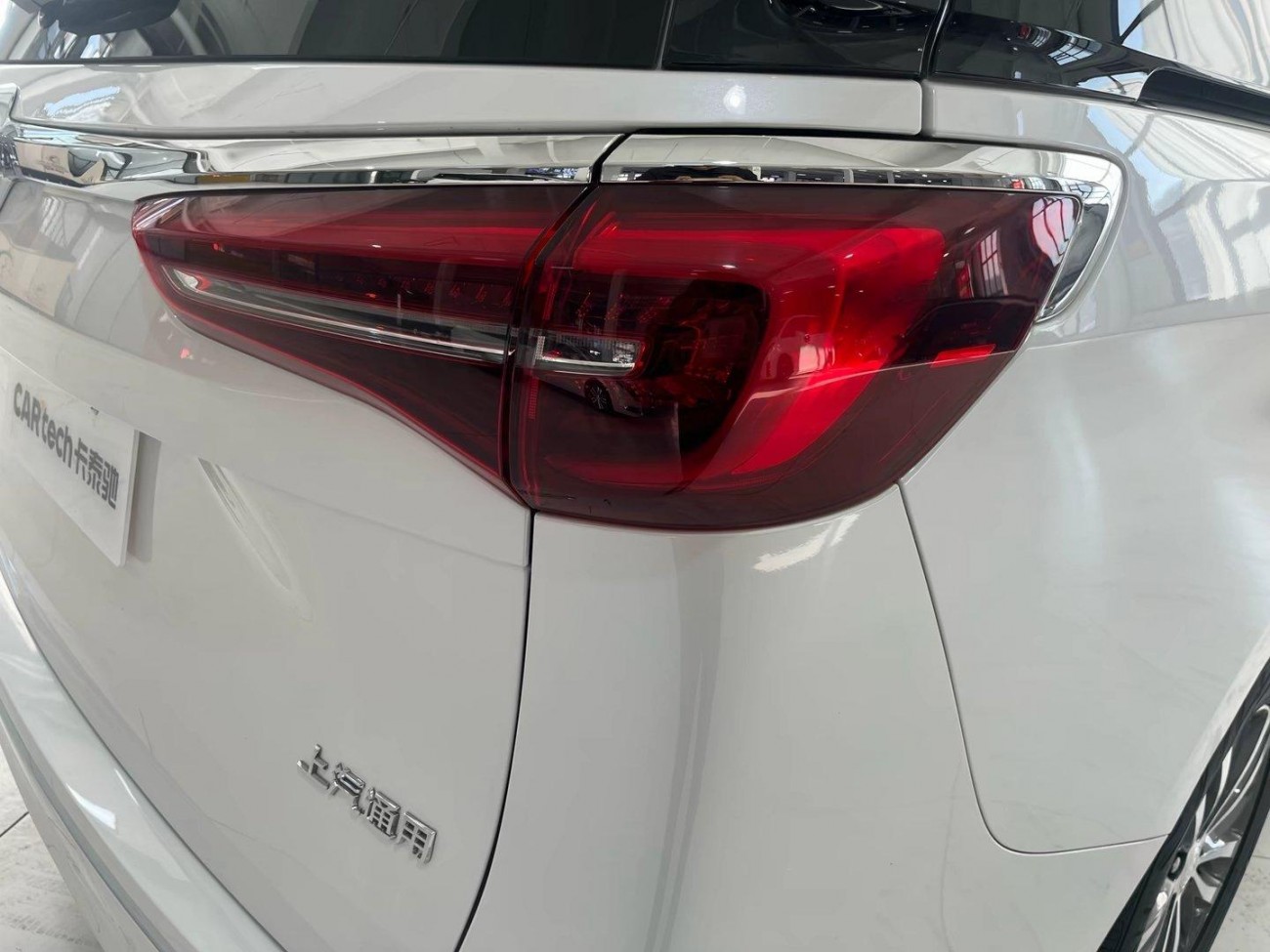 Buick GL8 2024